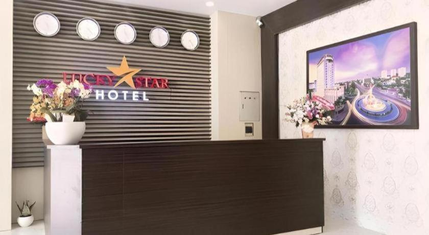 Lucky Star Hotel Buôn Ma Thuột Zewnętrze zdjęcie